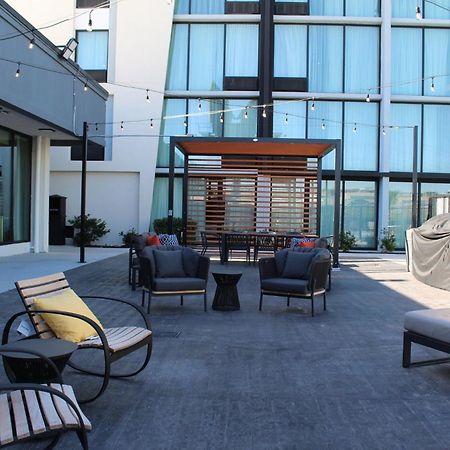 Holiday Inn Dallas Market Ctr Love Field By Ihg Buitenkant foto