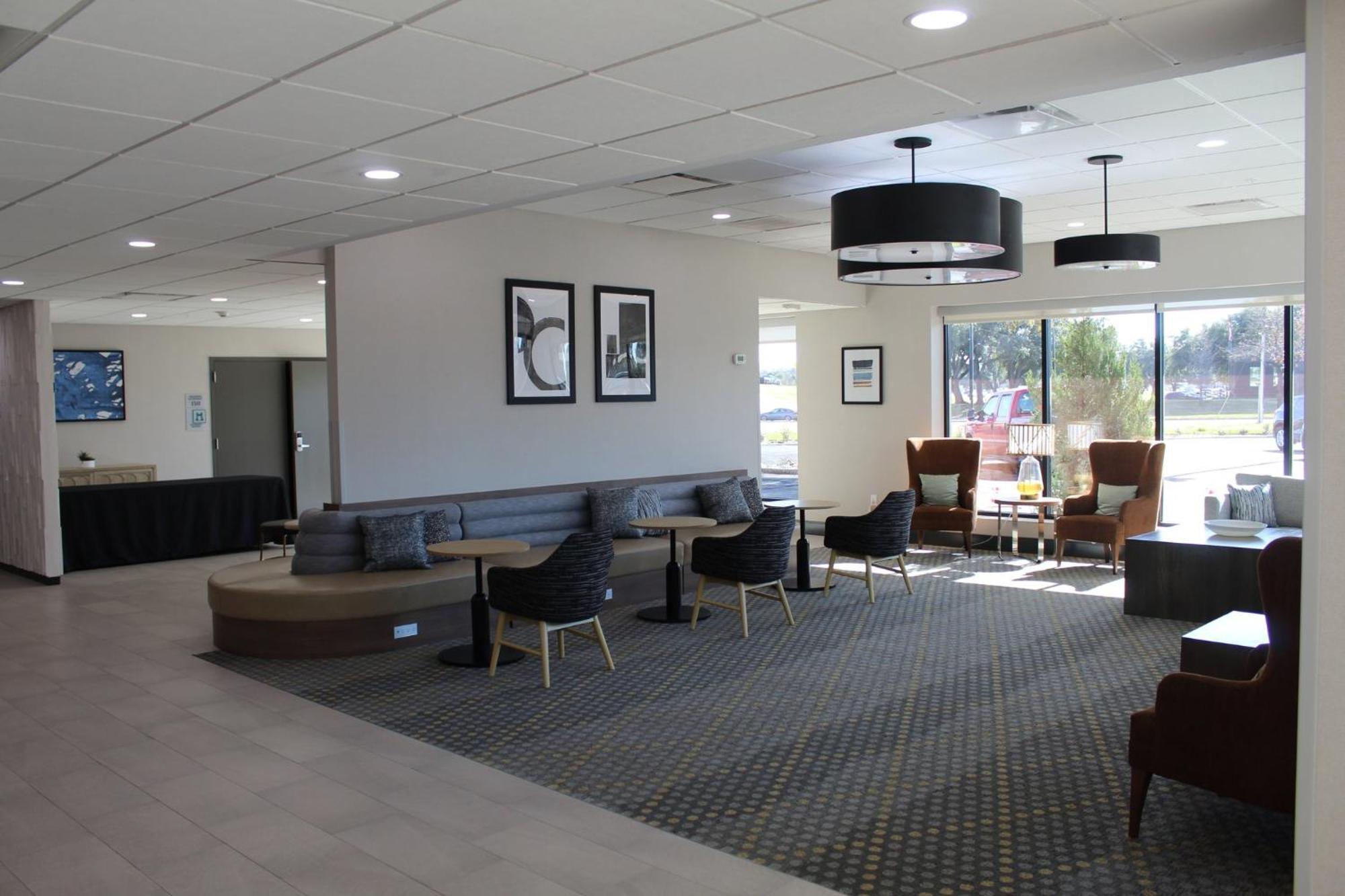 Holiday Inn Dallas Market Ctr Love Field By Ihg Buitenkant foto