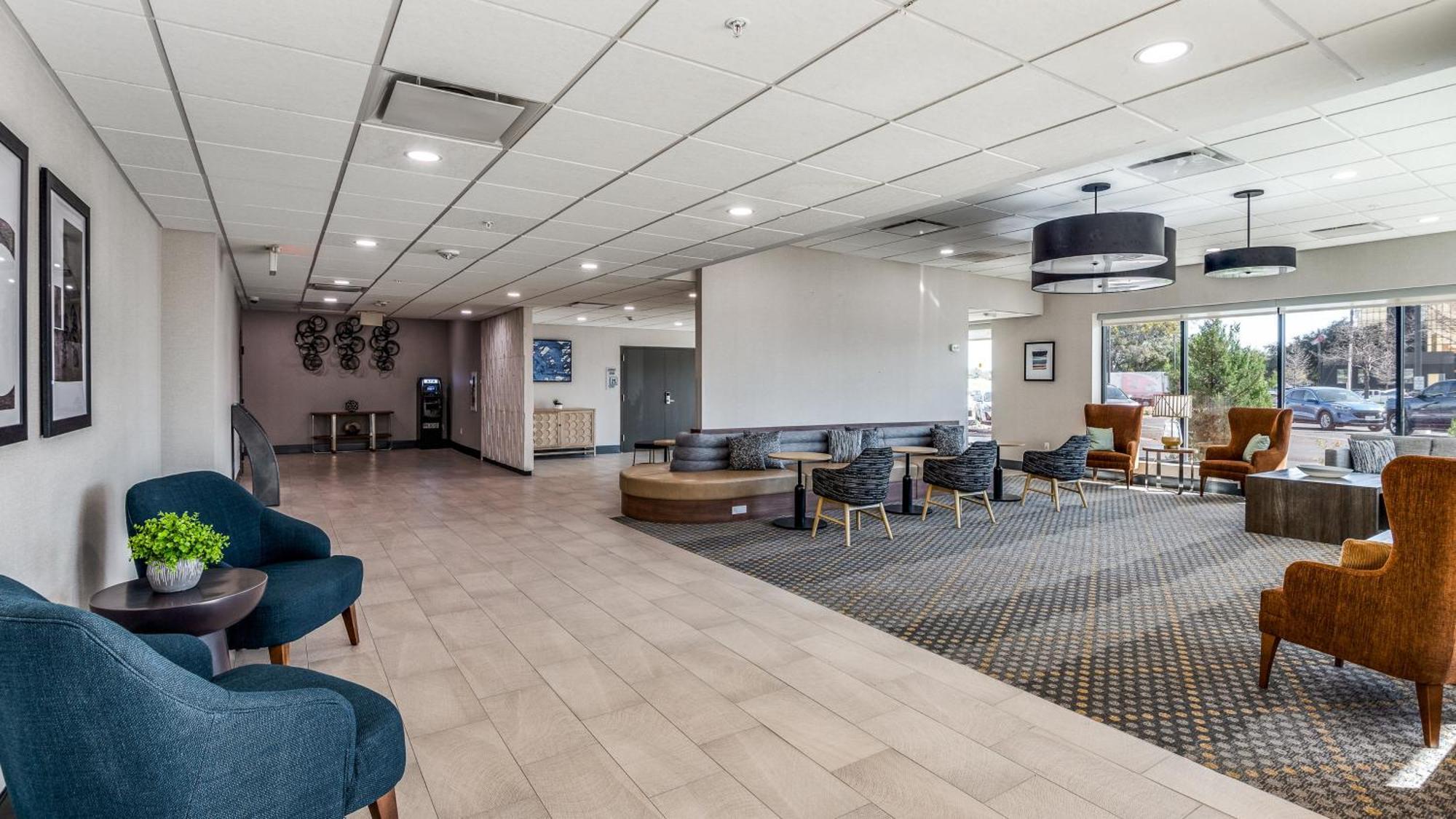 Holiday Inn Dallas Market Ctr Love Field By Ihg Buitenkant foto
